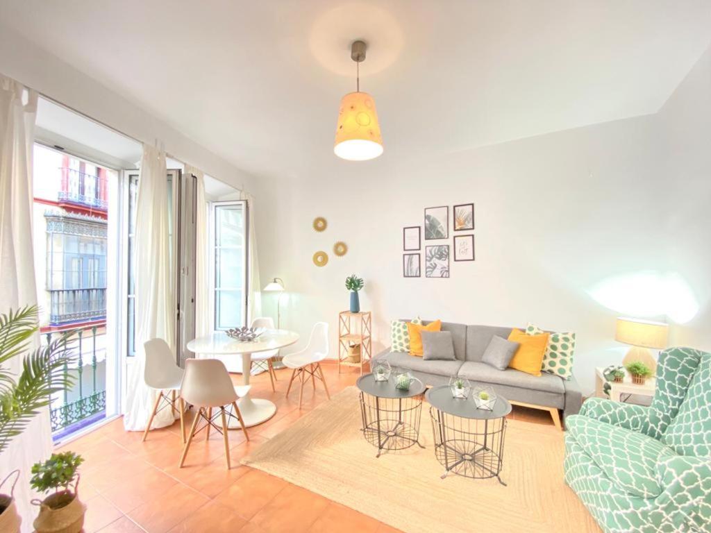 Superb Apartment In Downtown Of Sevilla ,Parking Optional, Top !! Buitenkant foto